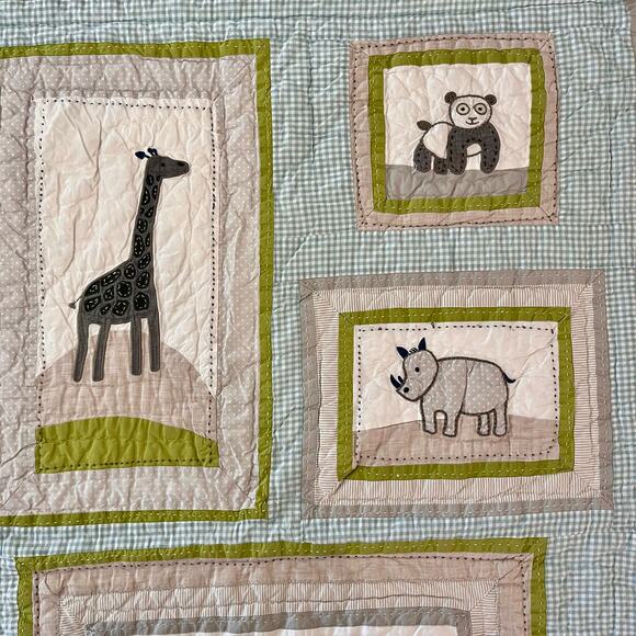 Pottery Barn Kids Comforter Crib Quilt Safari Zoo Animals Gingham - Picture 3 of 12
